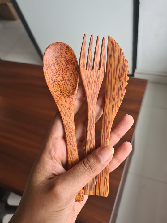 Coconut wood cutlery - Set of spoon, fork and knife